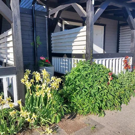 Letniskowe Blue Sky 1 ロッジ